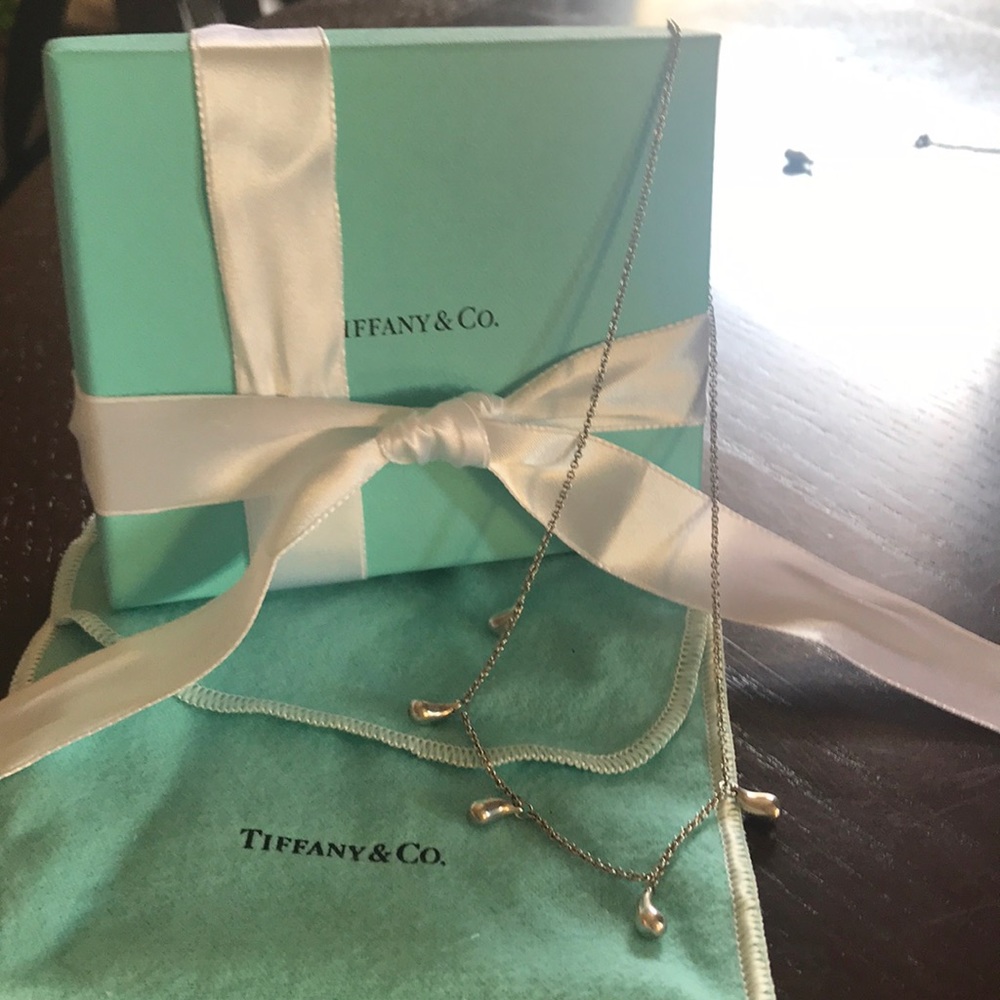 Tiffany’s Elsa Peretti 5 tear drop necklace